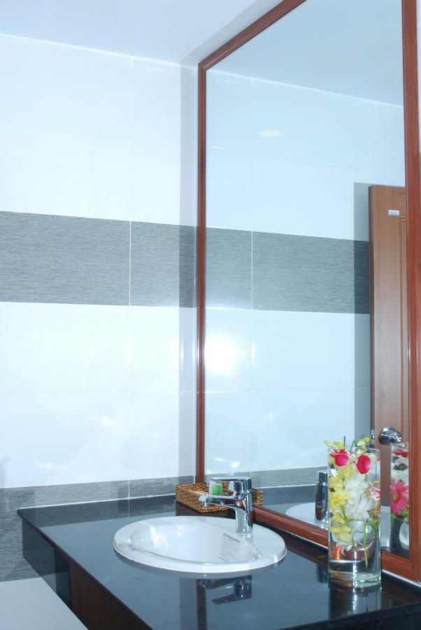 Golf Star Hotel Cidade de Ho Chi Minh Exterior foto